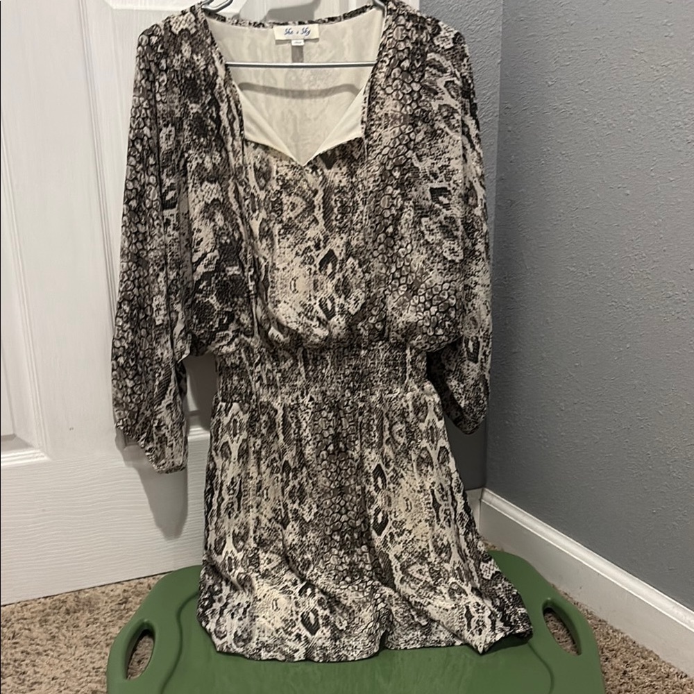 Women's Black and Cream Snake Print Dress